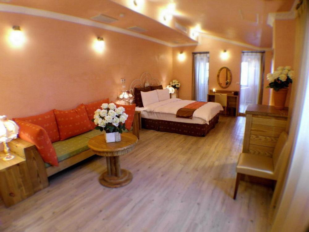 R&R Hotel Kaohsiung Ruang foto